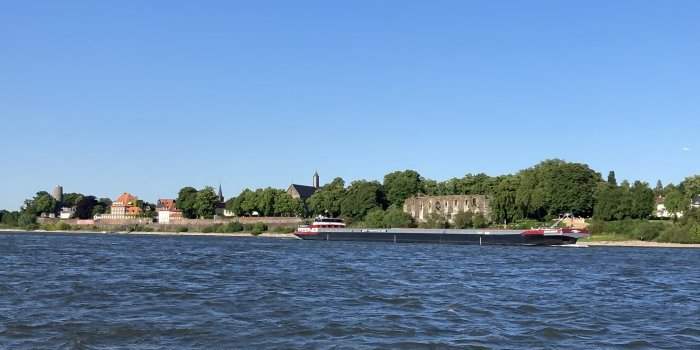 Ballade au bord du Rhin 35km : Oberkassel puis retour par le bac de Kaiserswerth